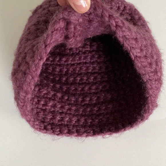 Beanie Chunky Hand Knit Hand Made Hat Purple OS - Picture 3 of 6